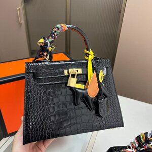 Classic Hermes Bag: A Stylish and Versatile Choice for Elegance